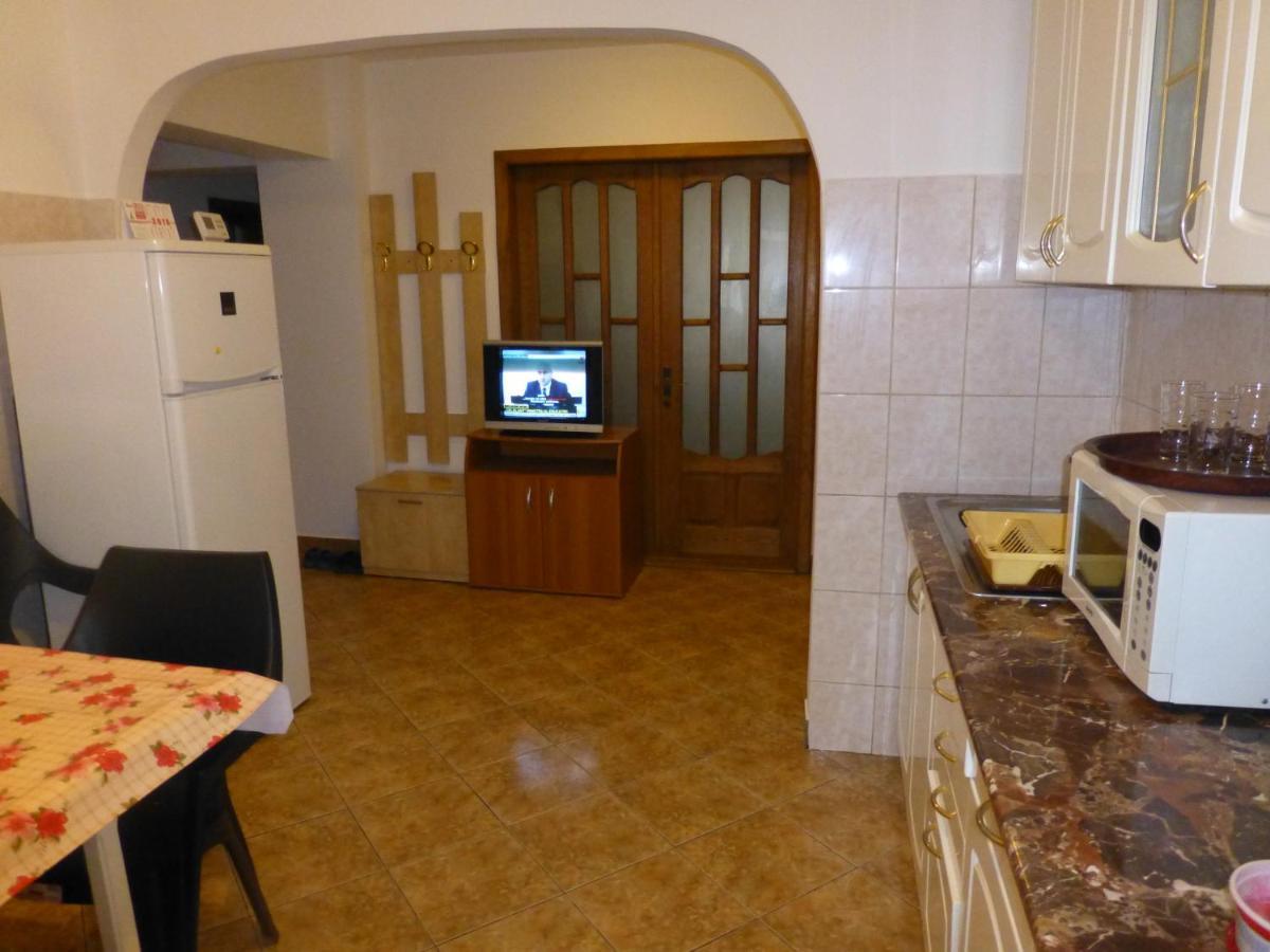 Apartament Zippi Republicii Rhbm Baia Mare Bilik gambar